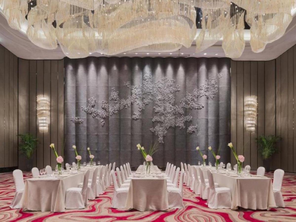 Wanda Realm Wuhan Extérieur photo